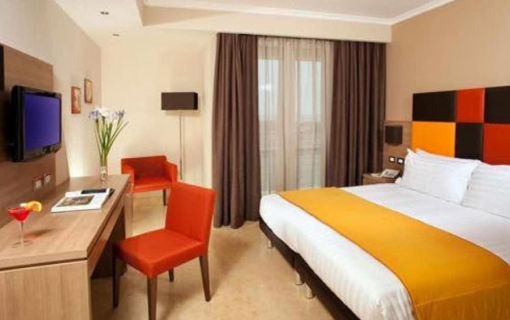 Hotel Tiber Fiumicino Exterior photo