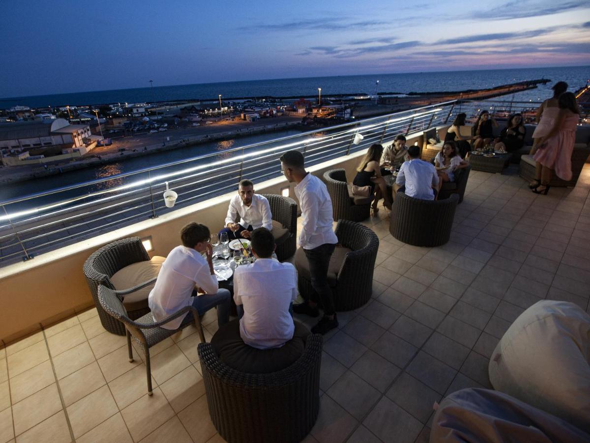 Hotel Tiber Fiumicino Exterior photo